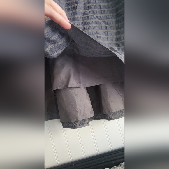 IL Gilet Size 6 Grey Stripe Hi-Lo Puckered Seersucker Long A Line Designer Skirt - Picture 6 of 6